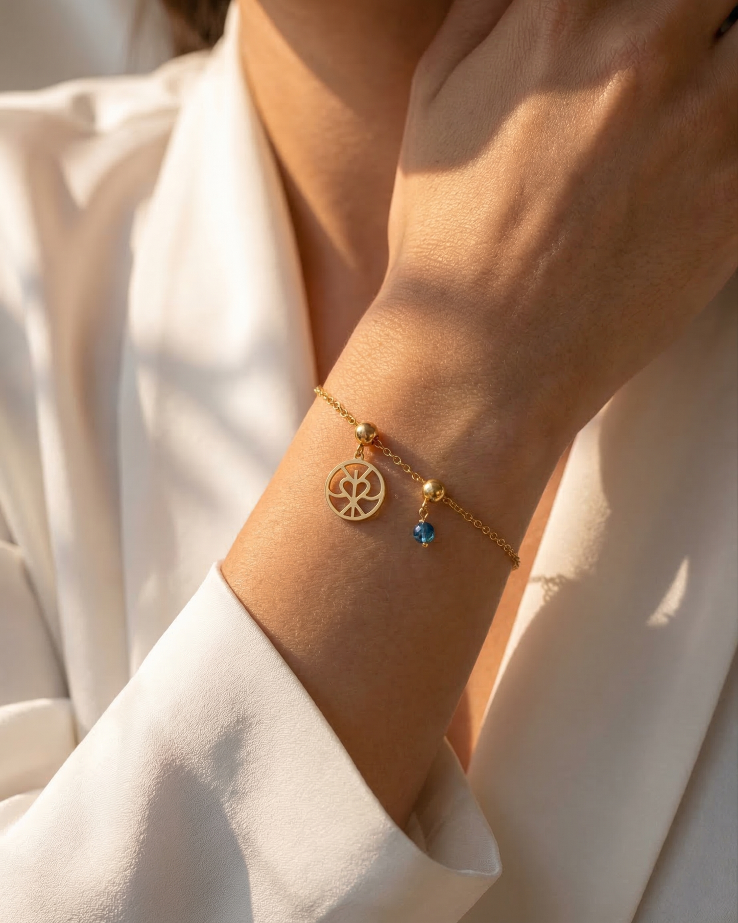 Das Monogramm-Armband – Jeder Buchstabe, ein Symbol